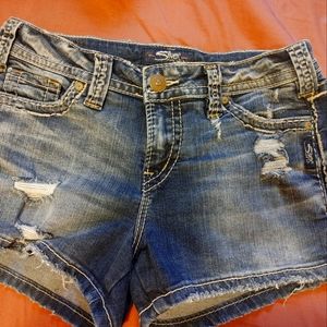 Silver brand shorts-size W27 L3